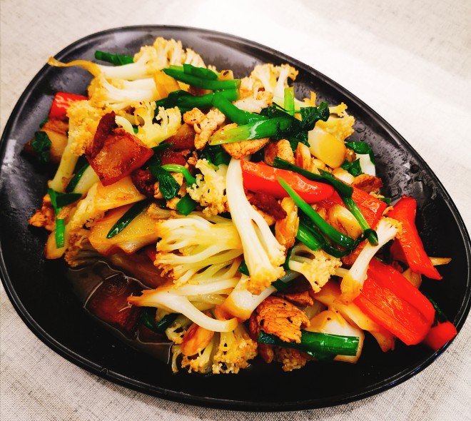 中共中央政治局常委会召开会议【十大外围足球平台app】(图3) 十大外围足球平台app