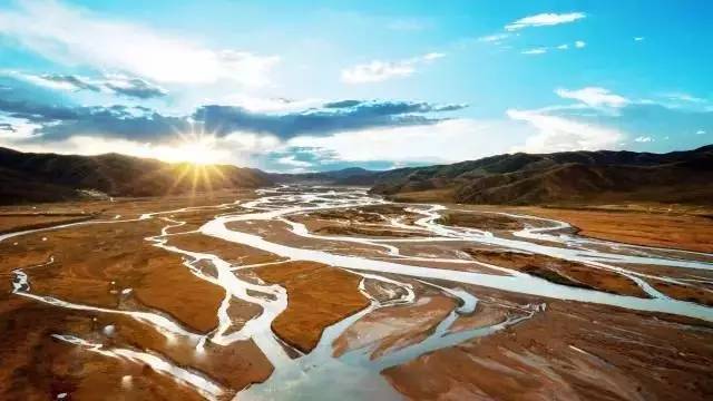 十大外围足球平台app_
经典美文语句摘抄(六)(图1) 十大外围足球平台app