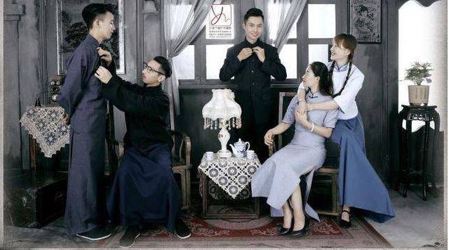 明星家庭的民国风照片 孙俪温馨 杨颖搞怪 只有他们家最美!“十大外围足球平台app”(图2)
明星家庭的民国风照片 孙俪温馨 杨颖搞怪 只有他们家最美!“十大外围足球平台app”(图2)