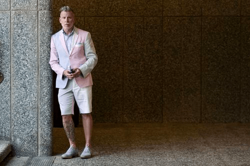 *
短裤搭配好了 女人叫你型男！搭配欠好唤你作“姐妹”|十大外围足球平台app(图3)